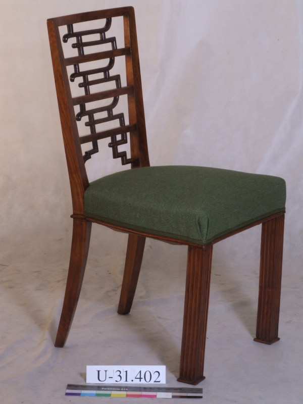 Tusculum - čalouněná židle ze souboru