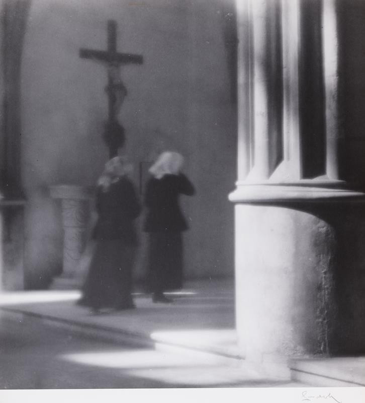 Josef Sudek - V kostele