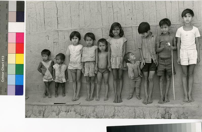 Miloň Novotný - Děti z Assamu (ze souboru Indie)
