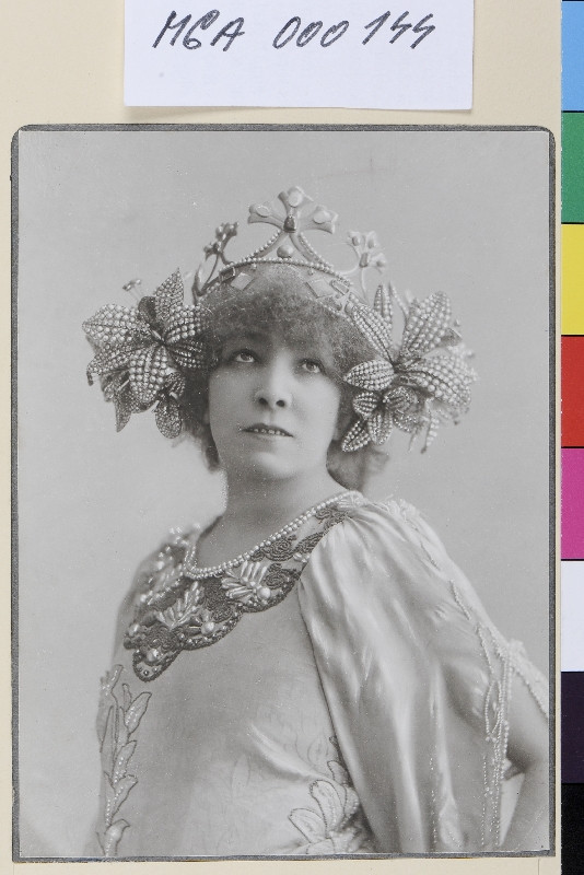 neurčený autor - Sarah Bernhardt