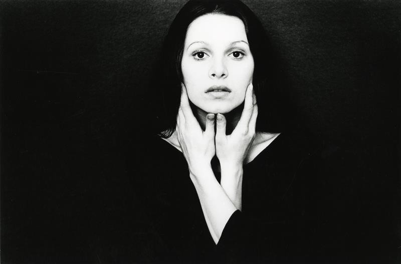 Michal Tůma - Portrét dívky Manon (z cyklu Dívčí portrét)