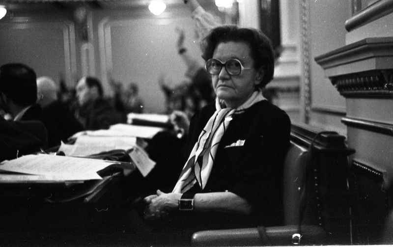 Dagmar Hochová - Poslankyně Helena Němcová v České národní radě, prosinec 1991