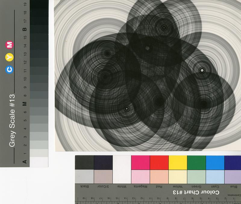 Běla Kolářová - Kresba světlem - Röntgenogram kruhu