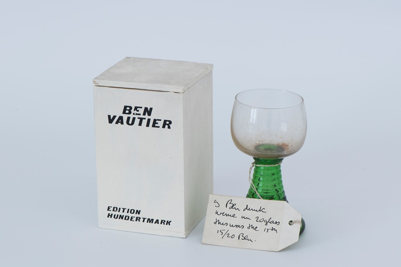 Ben Vautier - I Ben drunk wine in 20 glasses this was the 15th, Edition Hundertmark