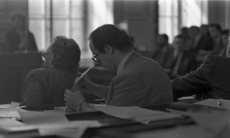 Dagmar Hochová - Poslanec Heřman Chromý na plenárním zasedání České národní rady, květen 1991