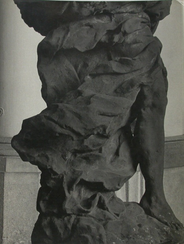Jan Svoboda - Bez názvu (Anděl, detail roucha, Matyáš Bernard Braun) z cyklu Pojednání o plastice / Untitled, from the Essays on Sculpture cycle