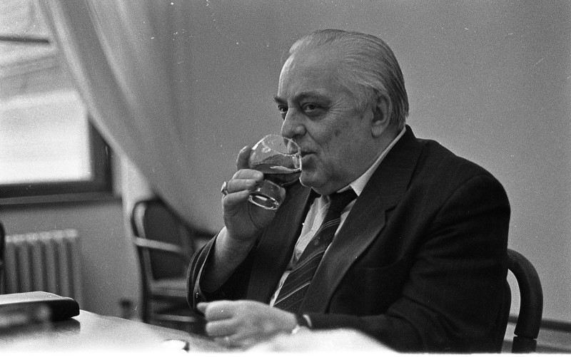 Dagmar Hochová - Poslanec Antonín Procházka, předseda církevního a humanitárního výboru České národní rady, podzim 1991