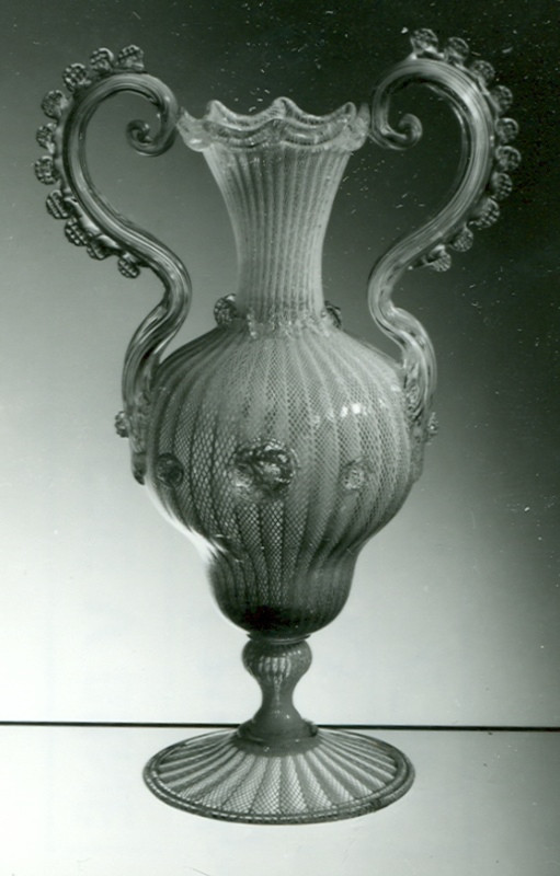 Firma Salviati & C. - váza amforovitá
