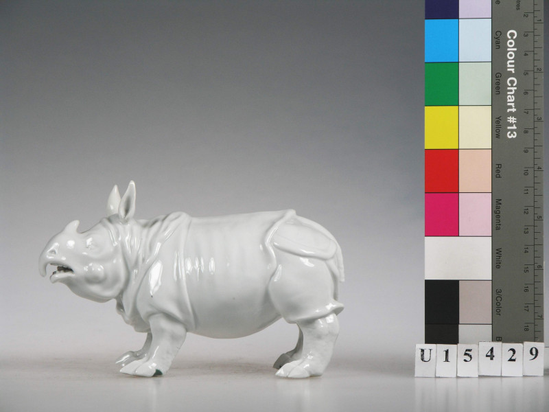 neurčený autor - plastika - nosorožec