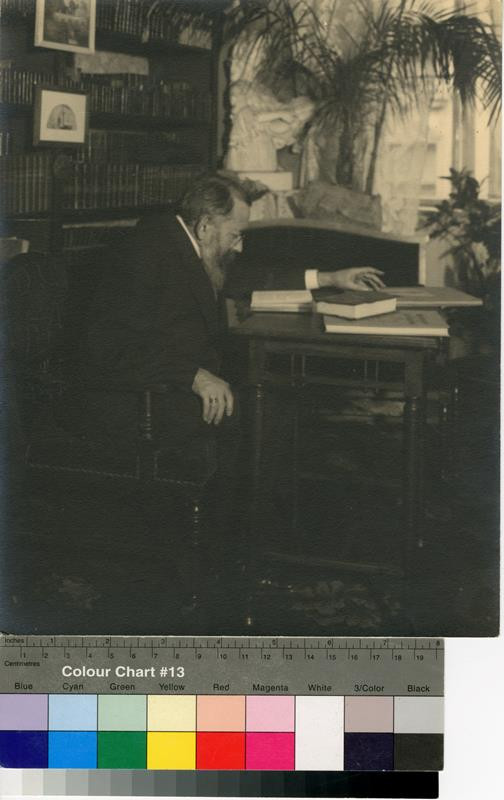 Antonín Johann - Fr.Herites ve své pracovně