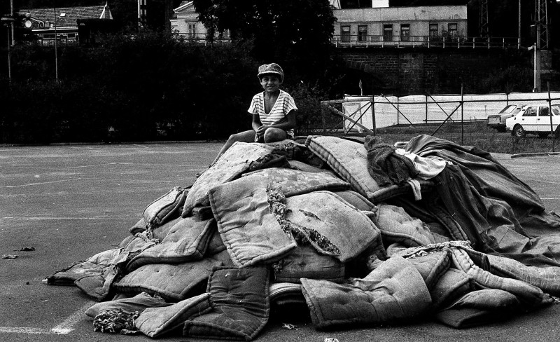 Dagmar Hochová - Tábor pro rumunské migranty v Děčíně, 18. 8. 1990