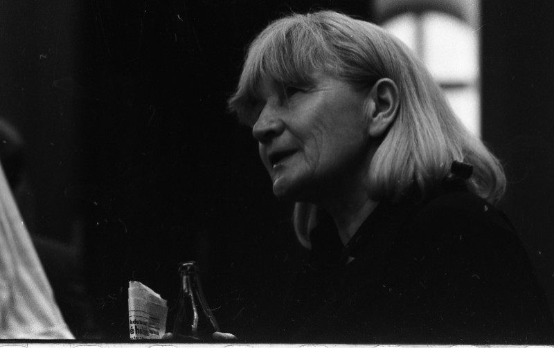 Dagmar Hochová - V jednacím sále České národní rady, léto 1990