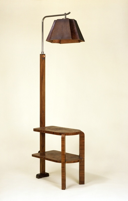 Tusculum - odkládací stolek s lampou
