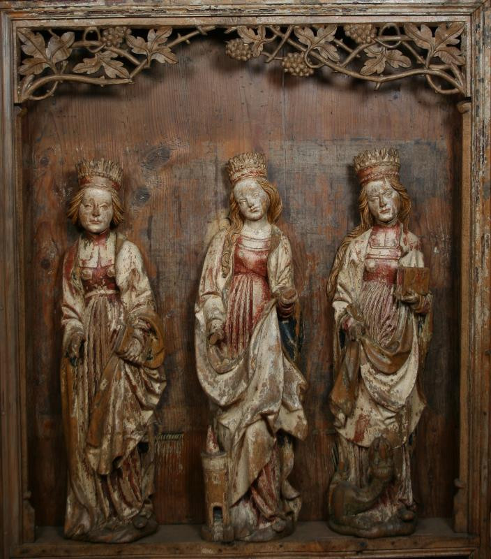 Mistr Oplakávání ze Žebráku - okruh - Archa z Drnovic se třemi postavami světic (sv. Kateřina, Barbora, Markéta)