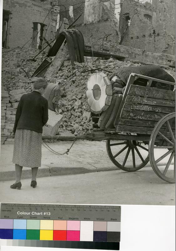 Jindřich Marco - Berlín, odvážení zbytků majetku, 1945