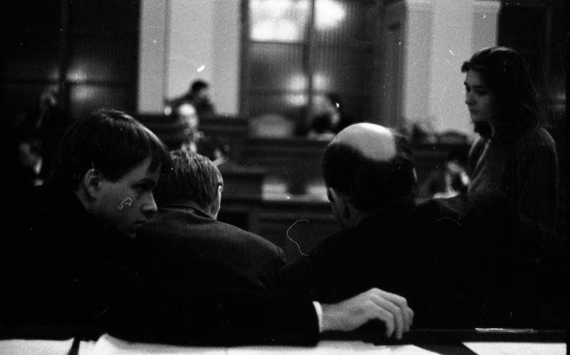 Dagmar Hochová - Martin Bursík v jednacím sále České národní rady, prosinec 1991