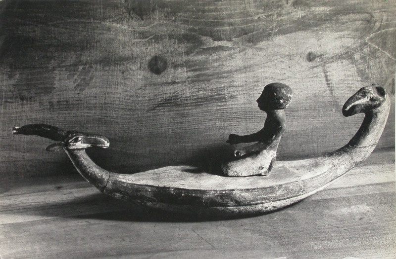 Jan Svoboda - Bez názvu (Plastika, muž sedící na loďce), z cyklu Pojednání o plastice / Untitled, from the Essays on Sculpture cycle