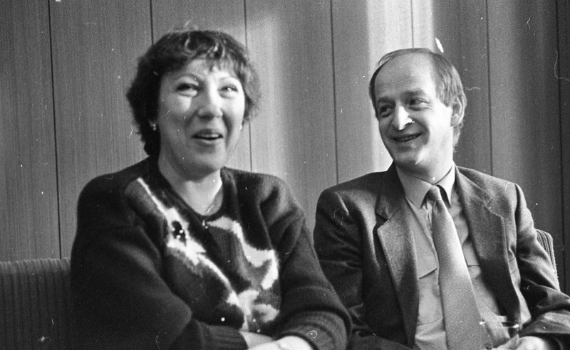 Dagmar Hochová - Poslanci České národní rady Anna Röschová a Petr Koháček, leden 1991