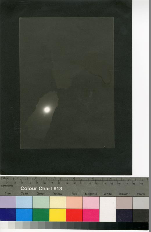 Miloš Šejn - Průhled na noční oblohu s drahami Měsíce, Jupitera a alfy Pastýře z lomu na Zebíně 4.6.1982 / 1.
