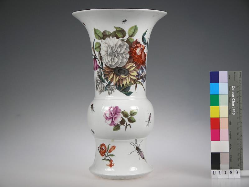 Meissner Porzellanfabrik - váza