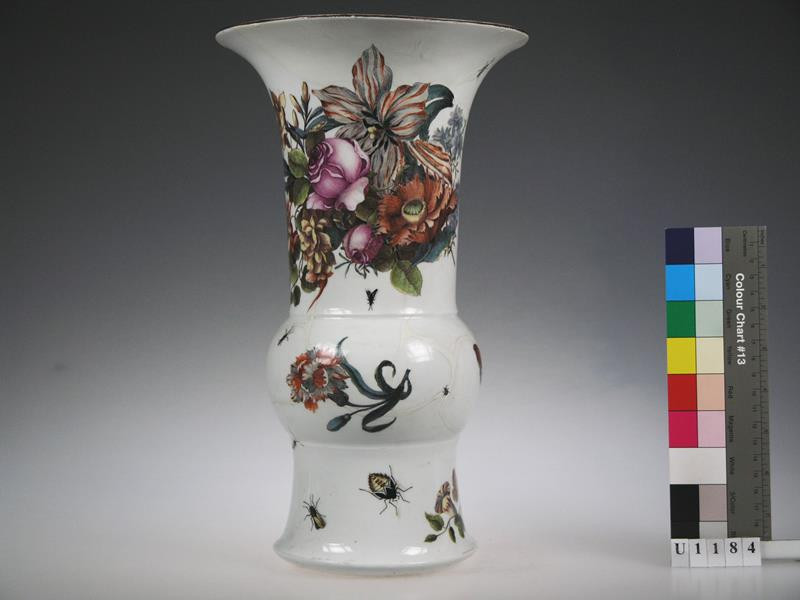 Meissner Porzellanfabrik - váza